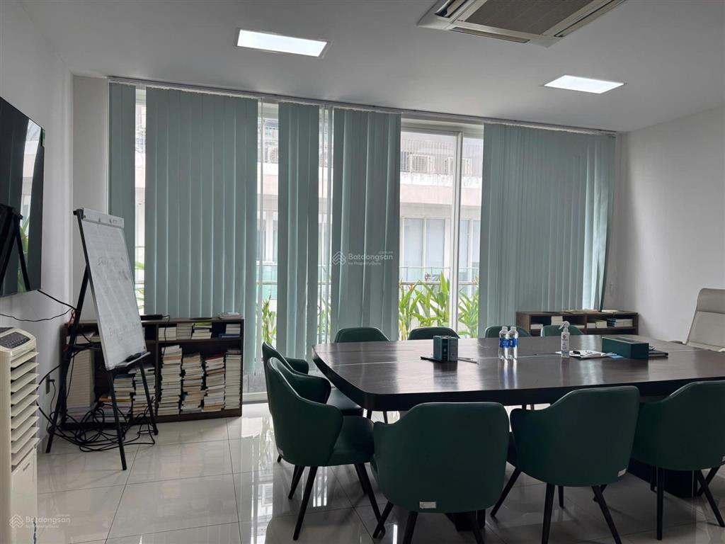 Văn phòng 85m2 ngay kđt sala cho thuê 27 triệu  hoàn thiện đẹp