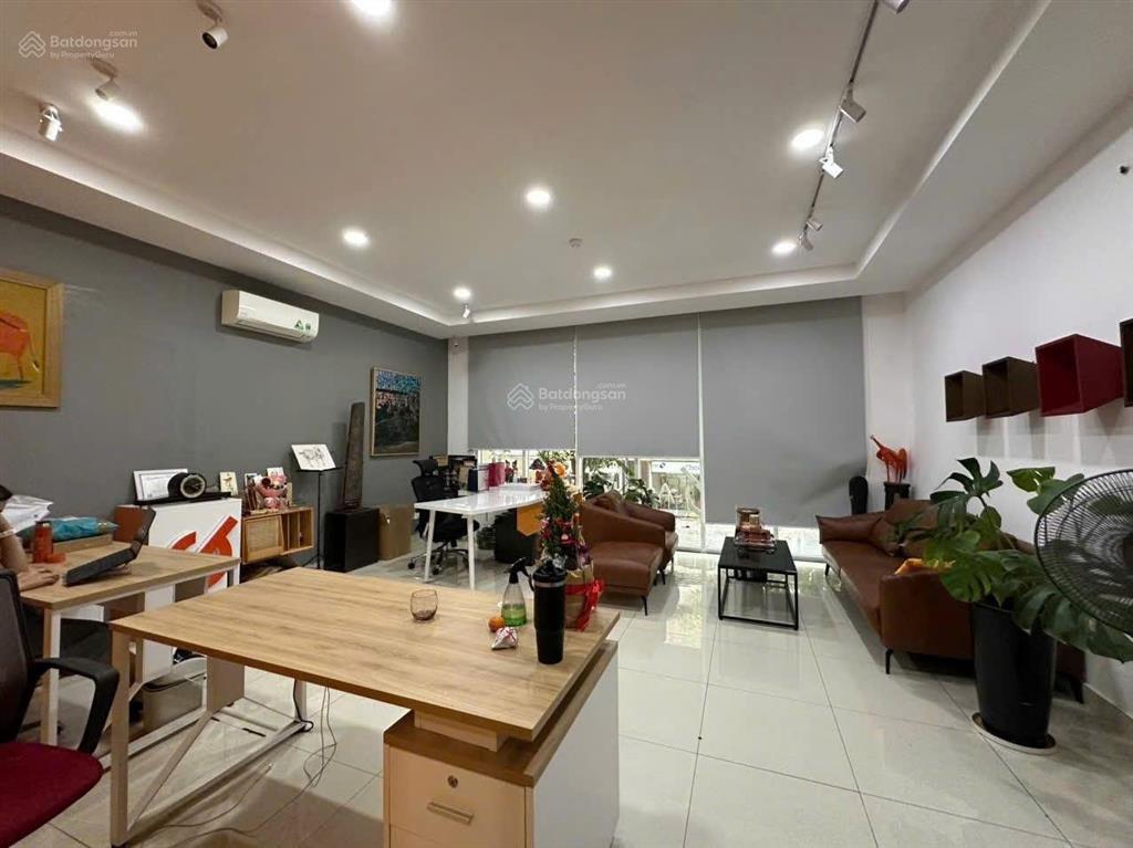 Văn phòng 85m2 ngay kđt sala cho thuê 27 triệu  hoàn thiện đẹp