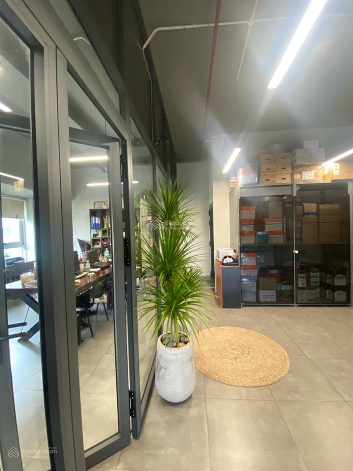 Nguyên căn shophouse 3 tầng sarina sala cho thuê 100 triệu/tháng