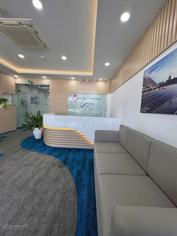 Cho thuê trệt sala làm văn phòng, giá 45 triệu, hoàn thiện đẹp