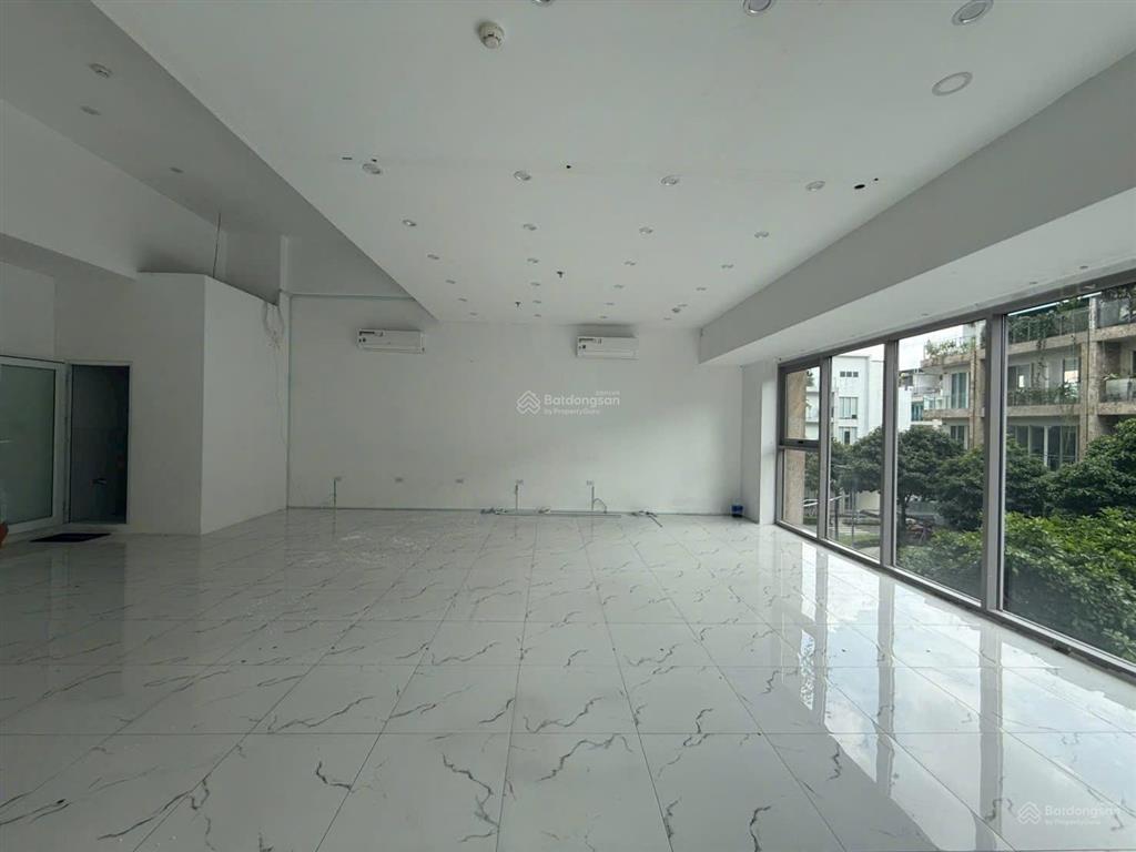 Shophouse đường b2 sala, 3 tầng, tổng diện tích 235m2 giá 100 triệu