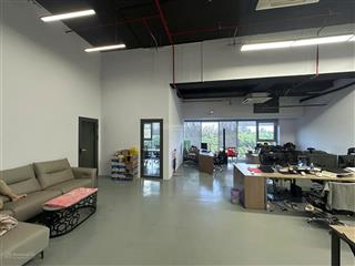 Cho thuê văn phòng full nội thất tại kdt sala 100m² giá 35 triệu/tháng