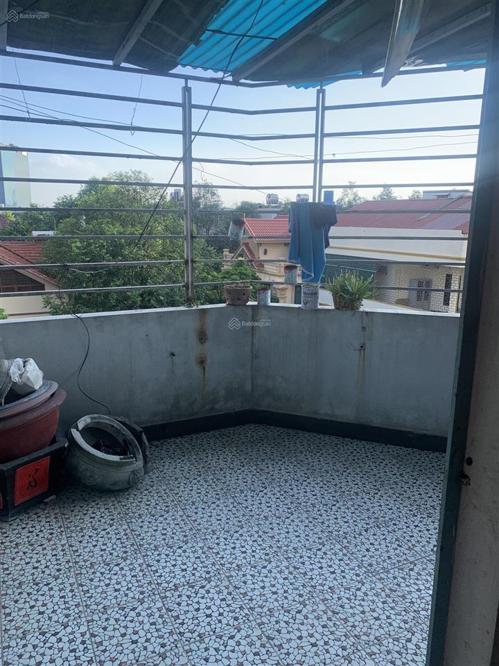 Cho thuê nhà xa la 76m2, 4 tầng, 17tr kinh doanh hay văn phòng đều đẹp