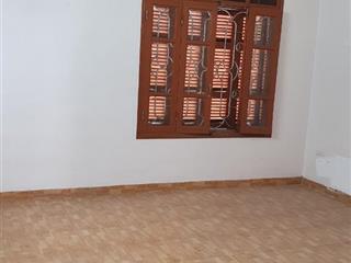 Cho thuê nhà văn quán gần đỉnh nướng 85m2, 4 tầng, 23 triệu/tháng