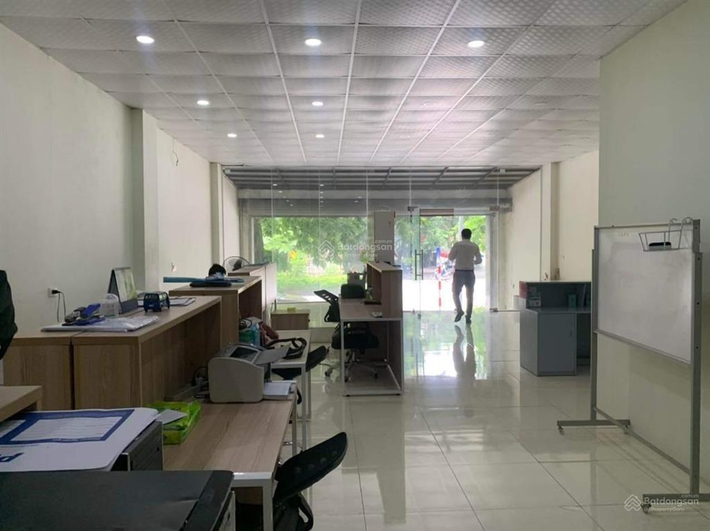 Cho thuê tòa nhà văn phú 126m2, 7 tầng, 1 hầm, 60tr/tháng làm văn phòng, trung tâm giáo dục