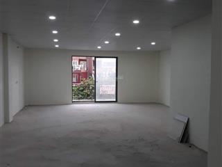 Cho thuê tòa nhà văn phú 126m2, 7 tầng 1 hầm 80tr làm văn phòng, trung tâm giáo dục