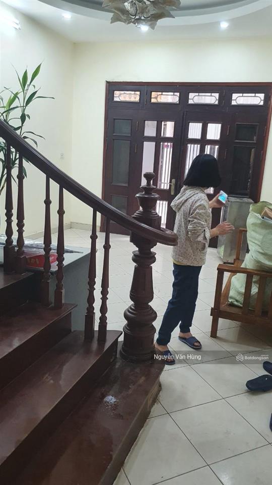 Cho thuê nhà văn quán ngay tiểu học, trung học văn yên 75m2 x 5 tầng 20tr/th ô tô đỗ cửa