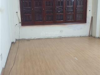 Cho thuê liền kề văn quán 100m2, 4,5 tầng, 23tr xe công đỗ cửa