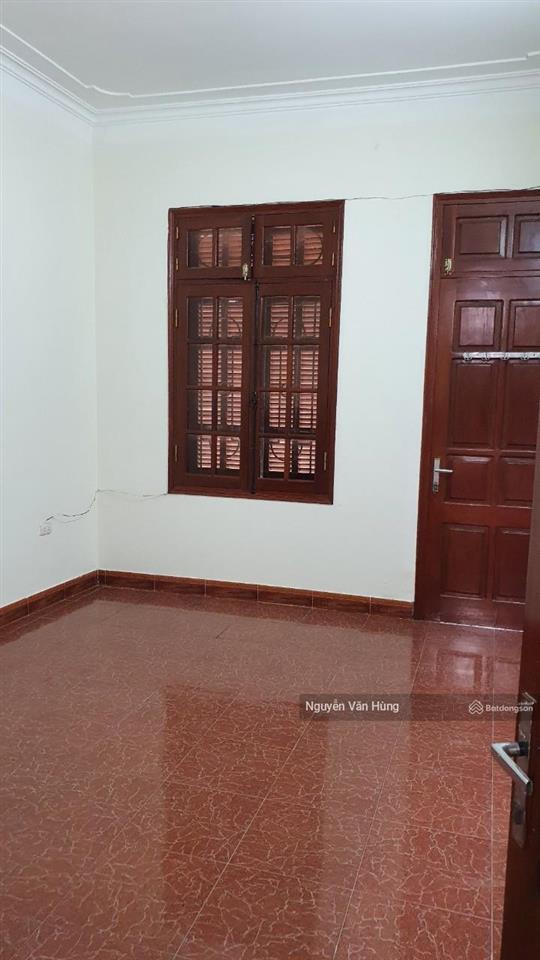 Cho thuê nhà văn quán ngay tiểu học văn yên, 60m2 3 tầng 11.5 tr/th ô tô lùi tận nơi