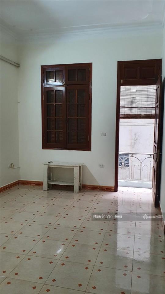 Cho thuê nhà văn quán ngay tiểu học văn yên, 60m2 3 tầng 11.5 tr/th ô tô lùi tận nơi