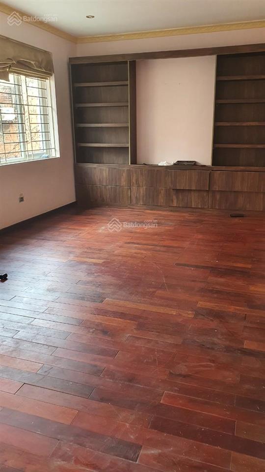 Cho thuê biệt thự văn phú phú lương 220m2, 3 tầng chỉ 25tr xe công đỗ cửa