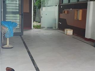 Chỉ 15 tỷ có nhà 3 tầng ngõ 108 trần phú sau big c ô tô tránh nhau