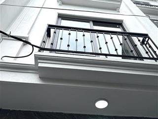 Bán nhà văn trì  cầu diễn, bắc từ liêm 45m2 4 tầng full nội thất