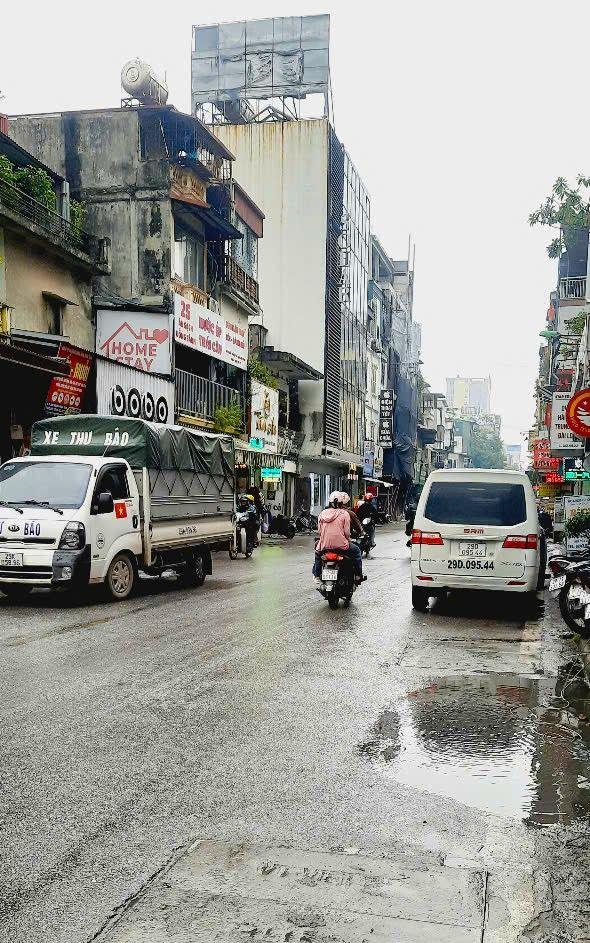 BÁN NHÀ MỚI ĐẸP FULL NỘI THẤT GẦN MẶT PHỐ CHIẾN THẮNG HÀ ĐÔNG – 5 TẦNG 3PN – NGÕ Ô TÔ ĐỖ CỬA – GIÁ CHỈ 12,3 TỶ TL