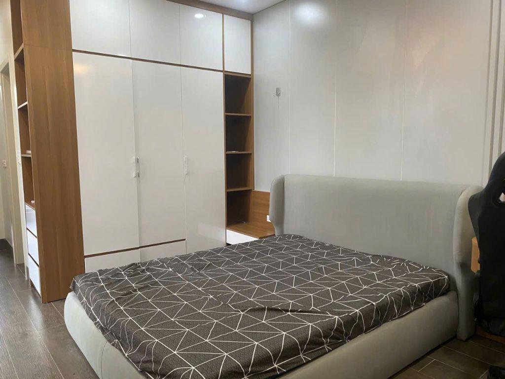 BÁN NHÀ MỚI ĐẸP FULL NỘI THẤT GẦN MẶT PHỐ CHIẾN THẮNG HÀ ĐÔNG – 5 TẦNG 3PN – NGÕ Ô TÔ ĐỖ CỬA – GIÁ CHỈ 12,3 TỶ TL