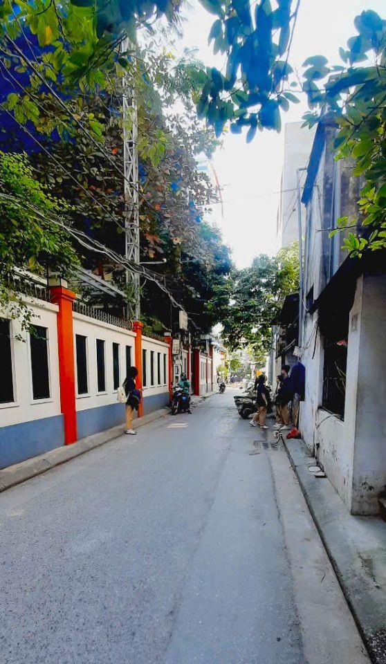 BÁN MẢNH ĐẤT HIẾM VÀ NHÀ – GẦN 500M² NGAY TRUNG TÂM VIỆT HƯNG, LONG BIÊN