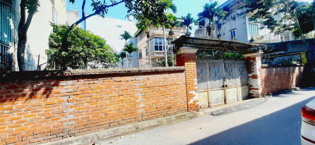 BÁN MẢNH ĐẤT HIẾM VÀ NHÀ – GẦN 500M² NGAY TRUNG TÂM VIỆT HƯNG, LONG BIÊN