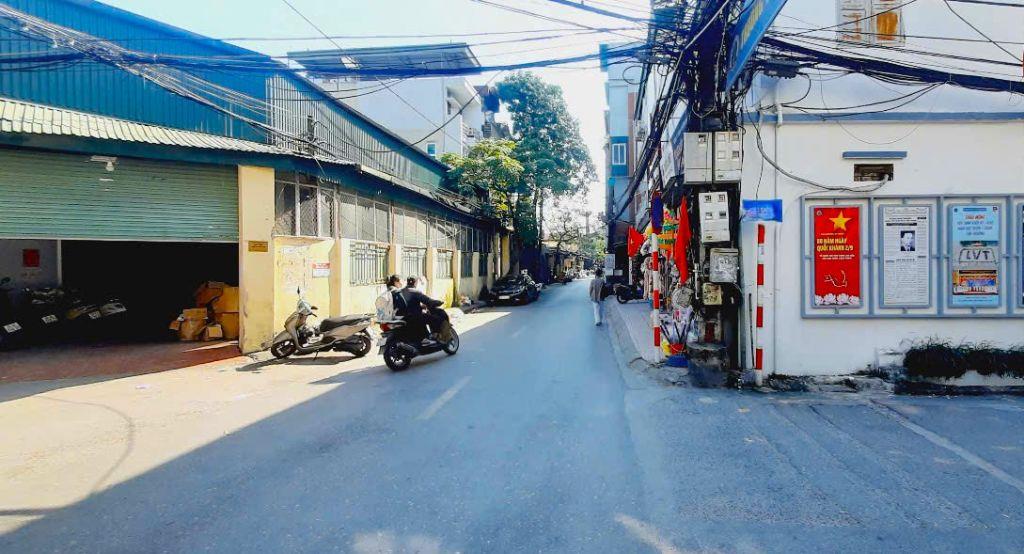 BÁN MẢNH ĐẤT HIẾM VÀ NHÀ – GẦN 500M² NGAY TRUNG TÂM VIỆT HƯNG, LONG BIÊN