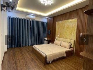 NHÀ CỰC ĐẸP PHỐ HOÀNG MAI. 35M, 5T, GẦN, CHỢ, TRẠM Y TẾ, VÀI BƯỚC RA Ô TÔ TRÁNH 