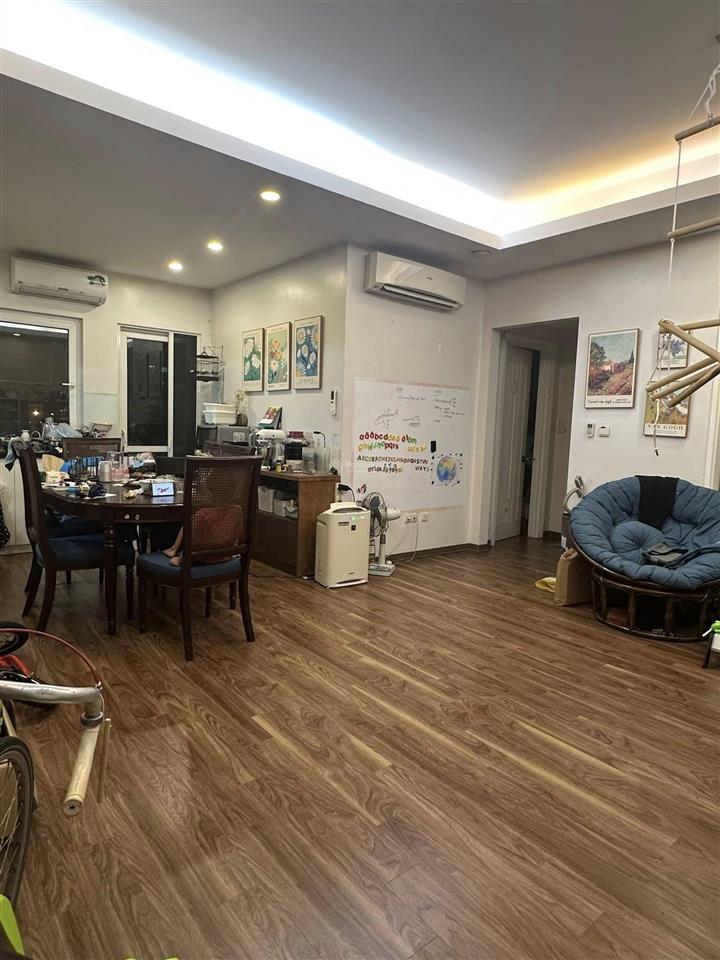 Bán căn hộ ct17 green house 83m2, 2pn, 2wc, ban công đn mát mẻ giá 3,9 tỷ 0383 955 ***