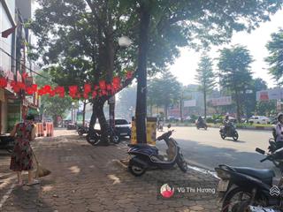 Mặt phố hoàng quốc việt 65m, 2 thoáng, vỉa hè đá bóng, kinh doanh đỉnh  0942 523 ***