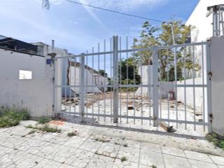 Bán lô đất đẹp gần biển đường nhựa rộng 8m xung quanh bao phủ trường học. lô đất quá đẹp