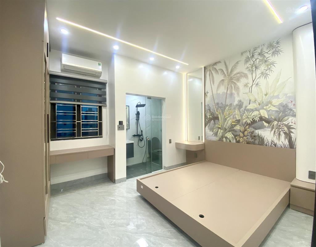 Bán căn siêu phẩm tân cổ điển 5 tầng thang máy ngay gần aeonmall