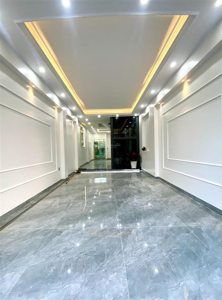 Bán căn siêu phẩm tân cổ điển 5 tầng thang máy ngay gần aeonmall