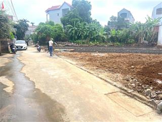 Chính chủ cần tiền bán gấp lô đất thuộc tt thắng  hiệp hoà, full thổ cư, sẵn sổ, chỉ 890tr