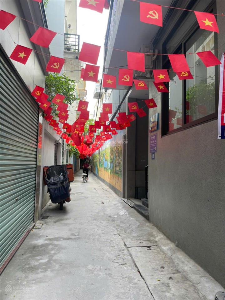 Chính chủ bán nhà 5 tầng đc 128 ngõ 639 đường hoàng hoa thám, phường vĩnh phúc, ba đình, hà nội