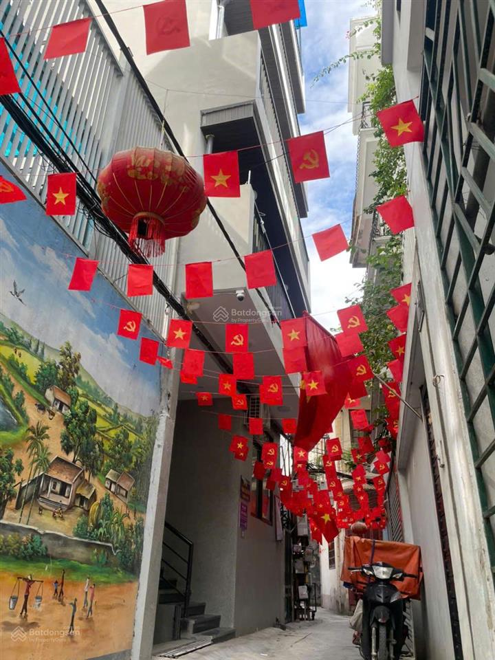 Chính chủ bán nhà 5 tầng đc 128 ngõ 639 đường hoàng hoa thám, phường vĩnh phúc, ba đình, hà nội