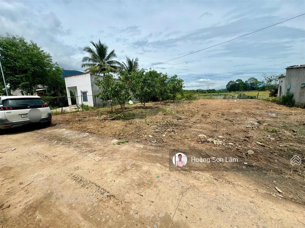 Bán đất vùng ven tp. nha trang 13km  kết nối sân bay cam ranh 25p di chuyển  có thổ cư