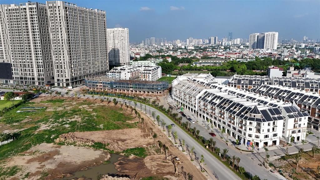 Căn lk khu nhật vip, duy nhất sổ giao dịch ngay, 100m2, chân 3 toà cc, sát vđ 3.5, giá 23.5 tỷ.