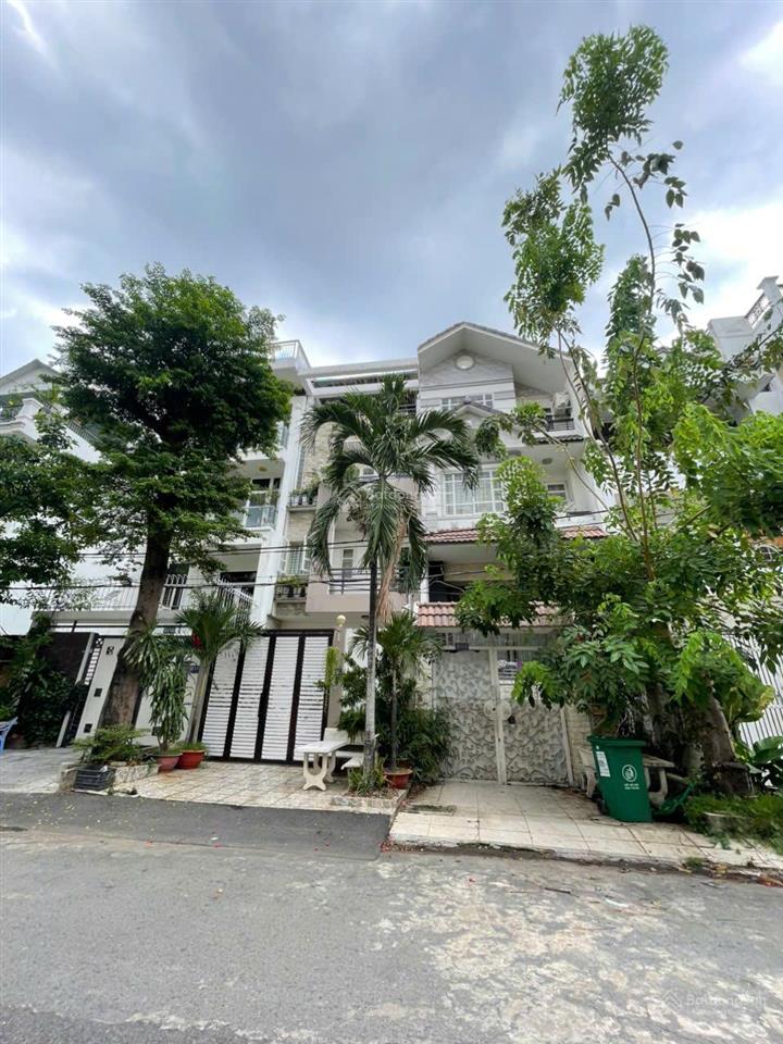 Hạ giá bán nhanh nhà xây tâm huyết ngay bình lợi, bình thạnh (5x20m) hầm 4 tầng, giá chỉ 14.5 tỷ tl