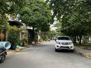 Bán căn hộ dịch vụ ngay vincom nguyễn xí. p26, bình thạnh (5x18m) 11 phòng cho thuê 70 triệu/th