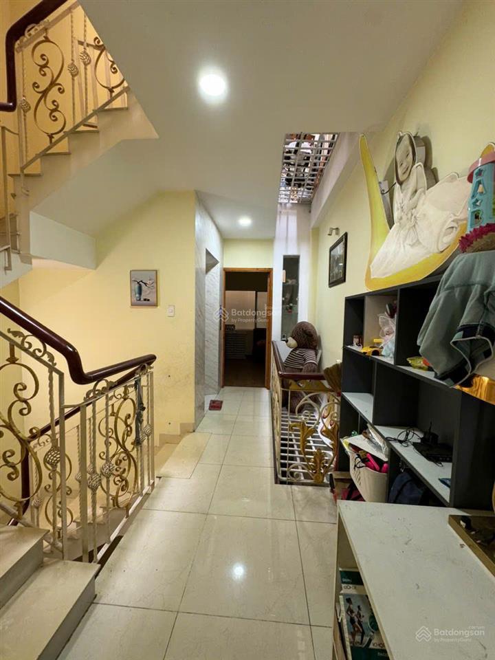 Bán chdv 5 tầng thang máy ngay gần đh văn lang p13 bình thạnh(4x20m)10 phòng cho thuê 50tr/tháng