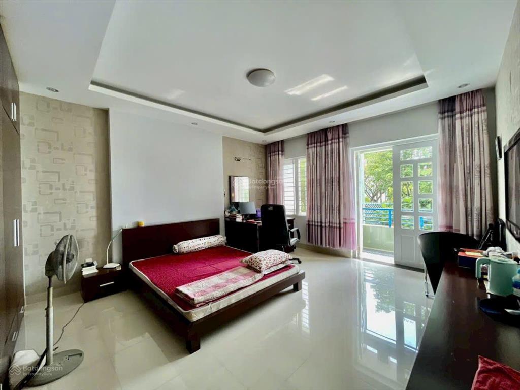 Bán nhà 5 tầng khu cư xá nguyễn hồng, p11, bình thạnh(4x18m)nhà 6 pn, gần công viên chỉ 13.68 tỷ tl