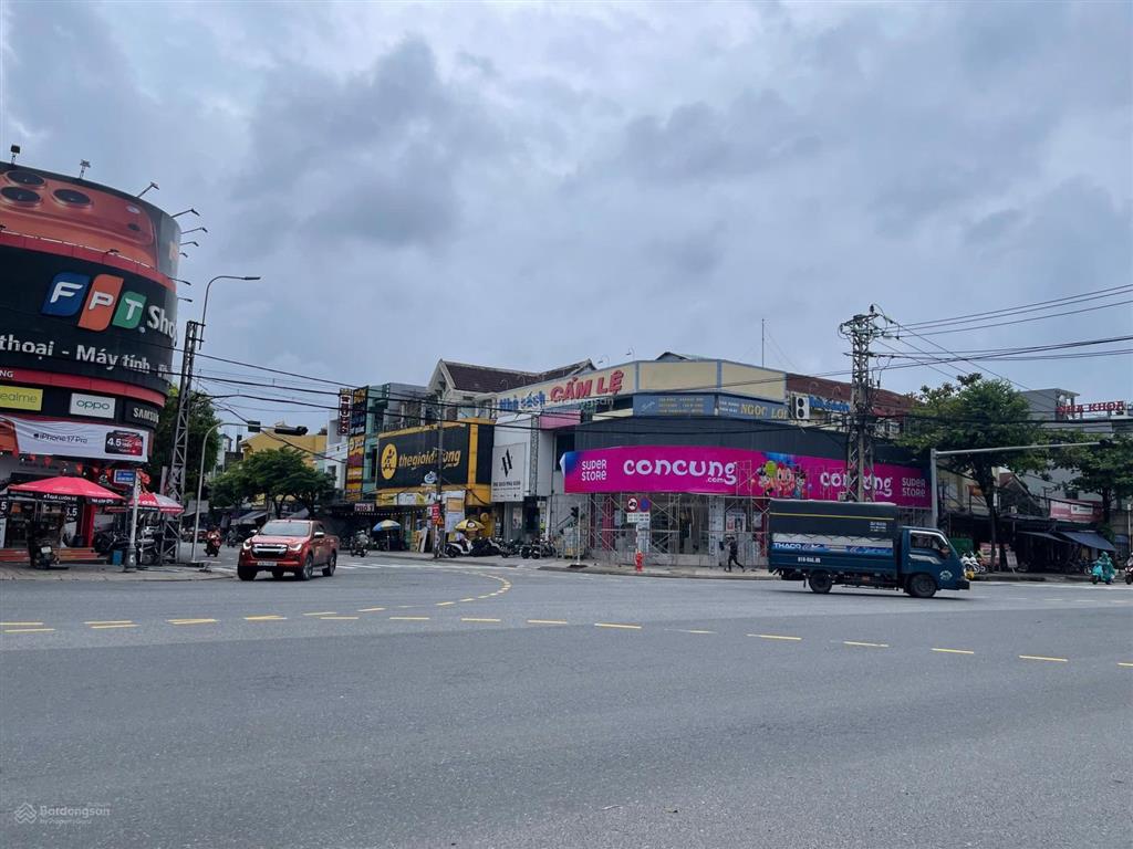 Chính chủ gửi bán lô đất mặt tiền 5m5 bình thái 2 . ngã 4 cẩm lệ