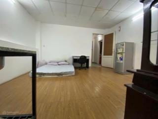 Chính chủ cho thuê phòng cửa sổ đầy đủ nội thất máy giặt riêng sát sân bay tân bình