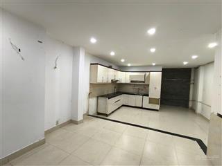 Chính chủ cho thuê 1 phòng ngủ 40m2 tại mặt tiền ba vân khu bàu cát, tân bình