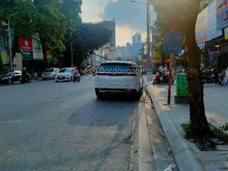 Bán nhà ngõ 30 cát linh sổ đỏ 37m2 7 tầng thang máy giá 14 tỷ