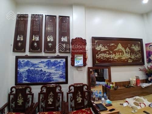 Bán nhà mặt phố minh khai sổ đỏ 40 m2 5 tầng giá 15.55 tỷ kinh doanh ô tô đỗ cửa