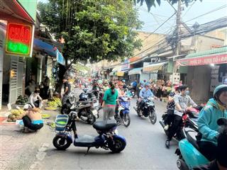 Bán nhà lầu đường chính d16 thu nhập ổn định giá tốt trong khu..