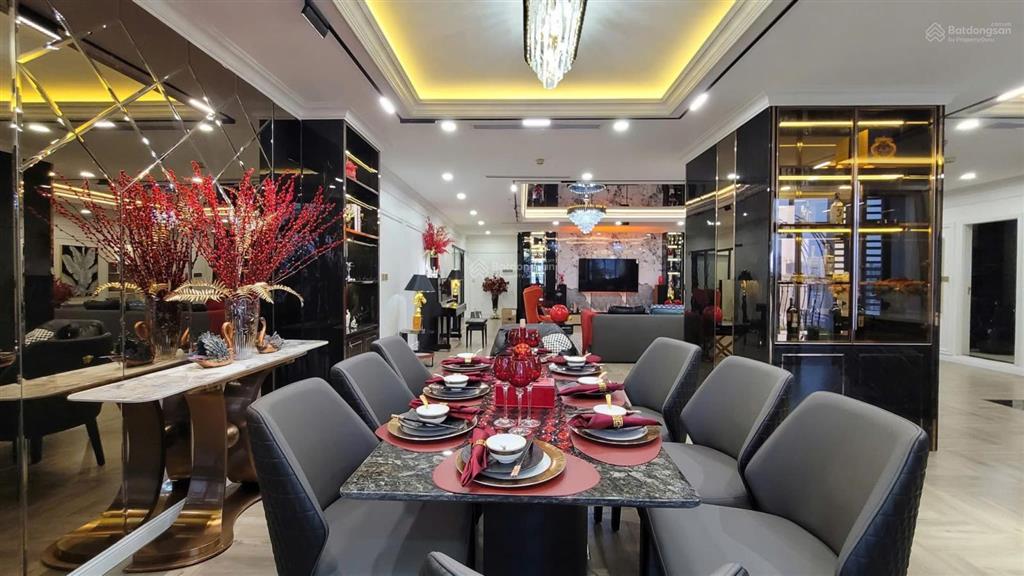 Tổng hợp căn bán tại vinhomes royal city 2pn. 0987 485 ***