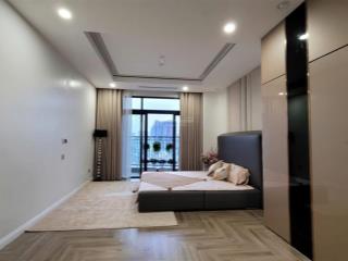 Bán cặp căn hộ đập thông siêu hiếm 250m2  tòa r1 vinhomes royal city  4pn, full nội thất  29 tỷ