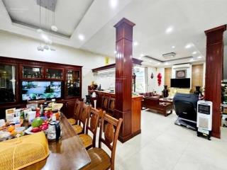 Bt văn khê 460m2, 3 tầng, mt 63m. vỉa hè, kd tốt. 70 tỷ
