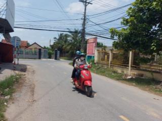 Bán đất 10x71m , giá bán 7.5  tỷ, đường nhựa,   xã Đức Hòa Thượng, Đức Hòa, Long An.