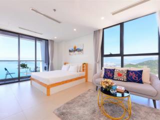 Căn hộ view biển  toà sciena bay  25 phạm văn đồng
 căn studio , căn góc có 2 view.