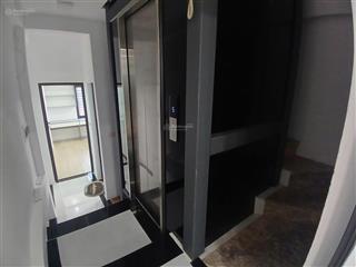 Cho thuê nhà tại mỗ lao, hà đông. diện tích 40m2, 5 tầng thang máy, ô tô tránh. vừa ở vừa kd