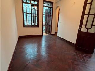 🌟 **BÁN GẤP NHÀ NGÕ 79 CẦU GIẤY - 30M² XÂY 5 TẦNG - THIẾT KẾ 'MỖI TẦNG 1 PHÒNG' ĐỘC ĐÁO - GIÁ CHỈ 8 TỶ (CÓ THƯƠNG LƯỢNG